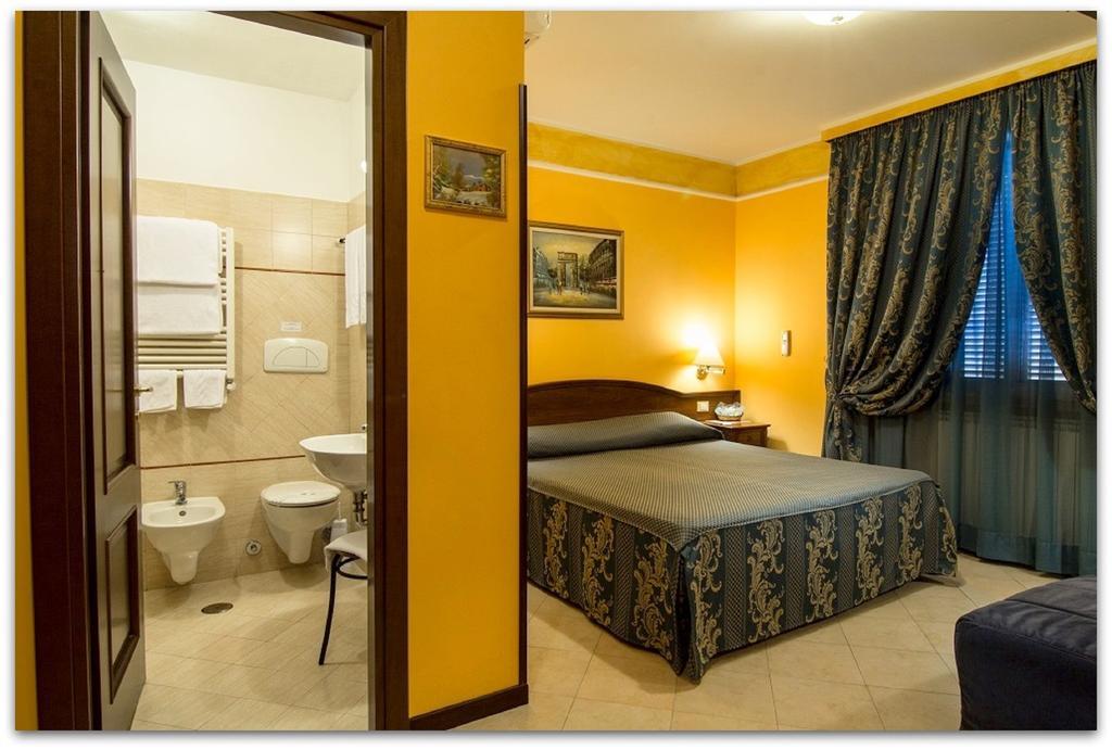 צ'יאמפינו B&B Degli Amici מראה חיצוני תמונה